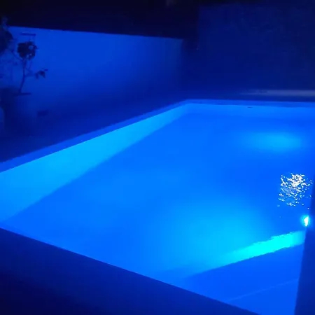 Sea Silhouette Žman